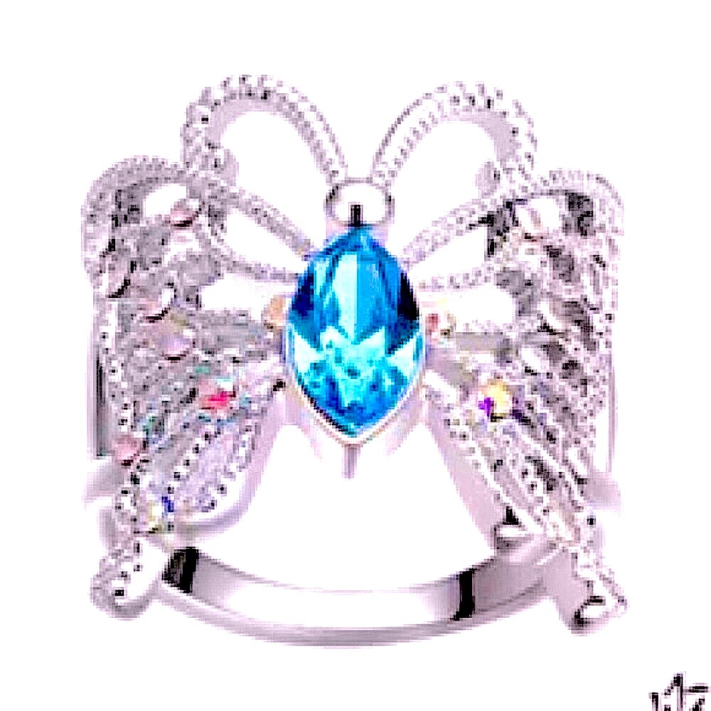 - - 🦋Aquamarine centers beautiful butterfly  i…